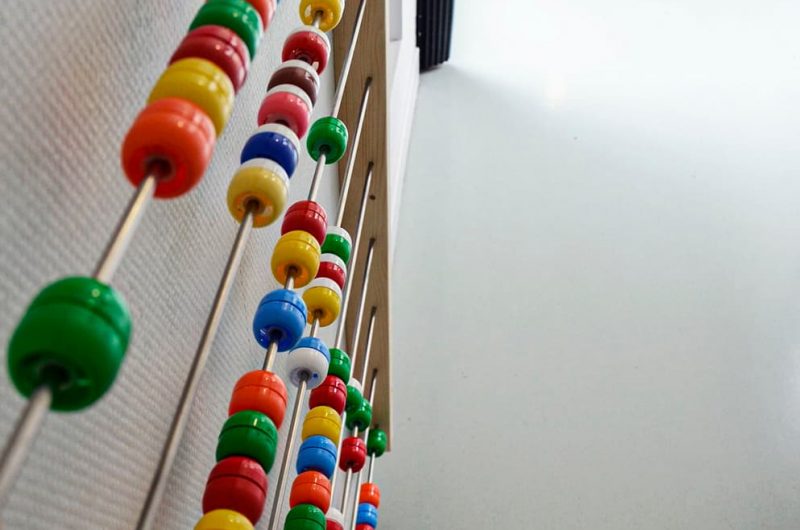 BOULIER-EVEIL-CULTUREL-BOUCHONS