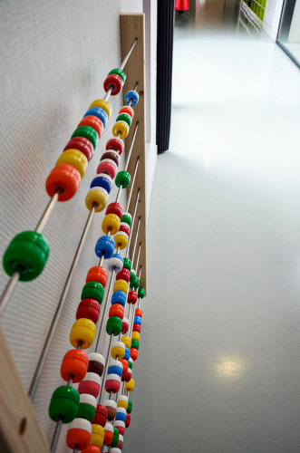 BOULIER-EVEIL-CULTUREL-BOUCHONS