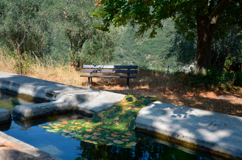 Land-Art-la-robe-tilleuil-2