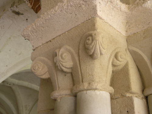 chapiteau-abbaye